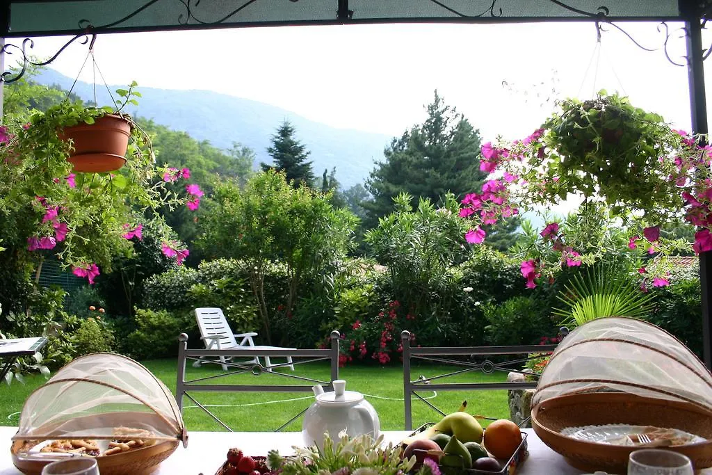 Couette-café Antico Borgo Sanda Lago Maggiore Casalzuigno
