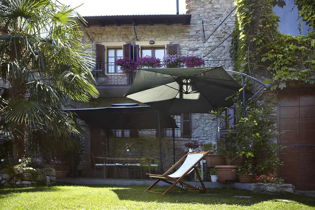Antico Borgo Sanda Lago Maggiore Casalzuigno Itália